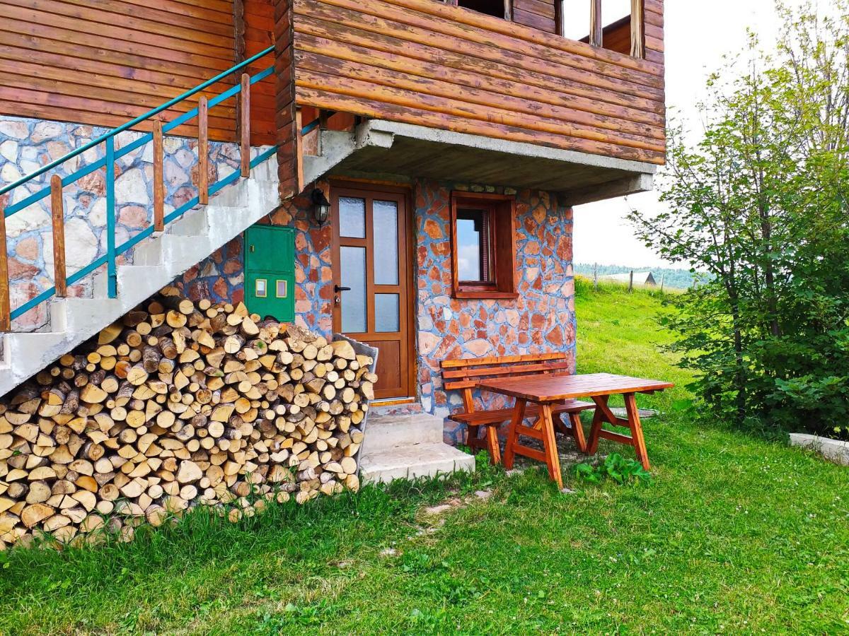 Family Farm Apartments Žabljak Buitenkant foto